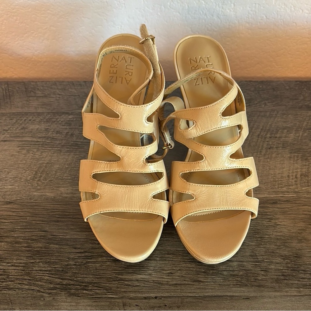 Naturalizer women’s shoes 8.5